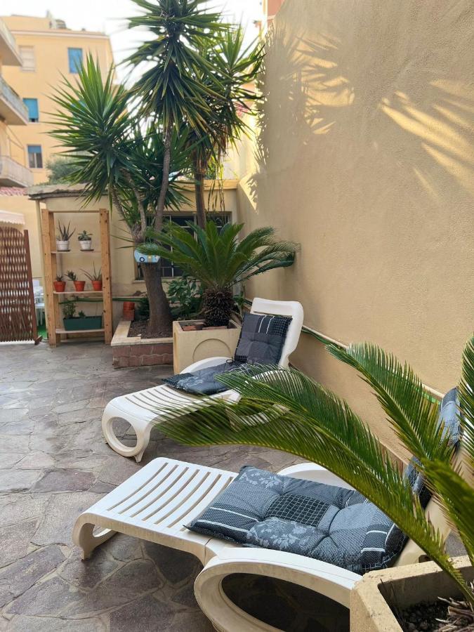 דירות לידו די אוסטיה Surf House מראה חיצוני תמונה